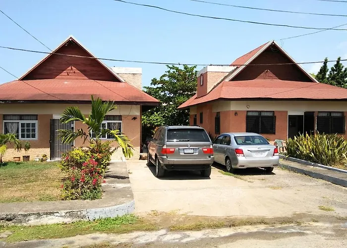 Bed & Breakfast Angelo's Caribbean Village Beachfront Villas *