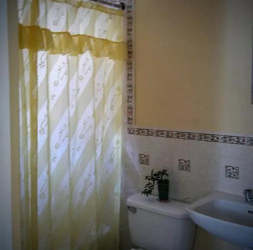 Bed & Breakfast Angelo's Caribbean Village Beachfront Villas *